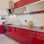 Mary Apartment