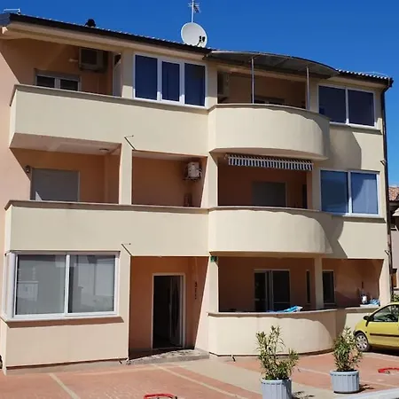 Mary Apartment *